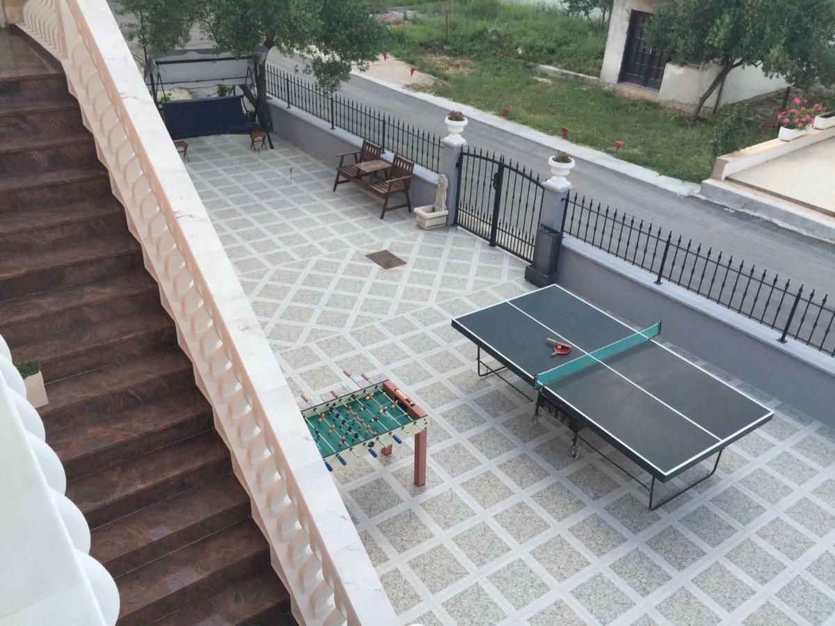 Apartments Villa Dolmar 沃迪切 外观 照片